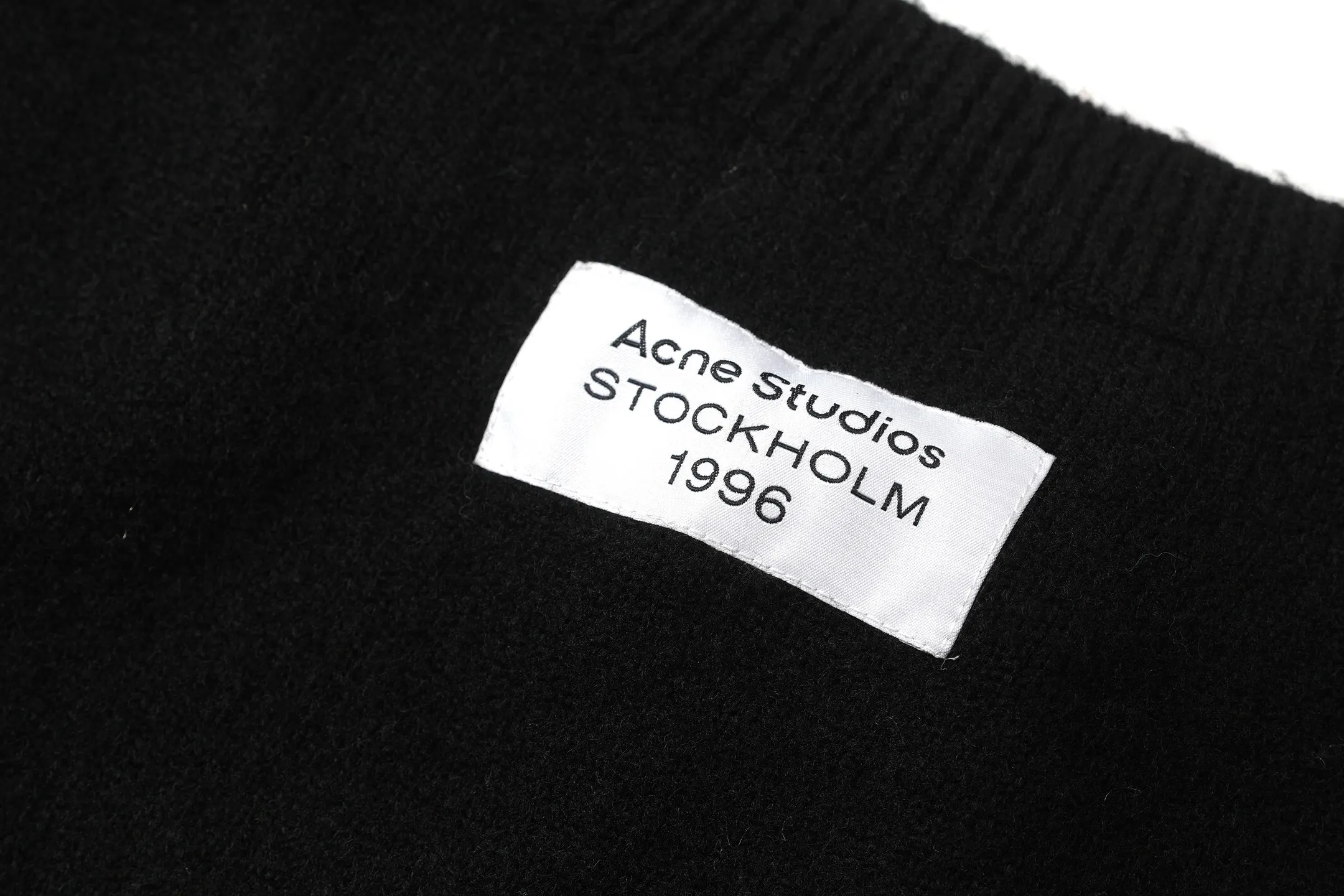 Black In Stock 🚨🚨 3070#AC LOGO Black Gray Coffee Brown S-XL 57 3070#22020066